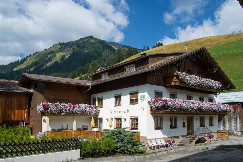 Apartmán Gastehaus Alpenruh Holzgau Exteriér fotografie